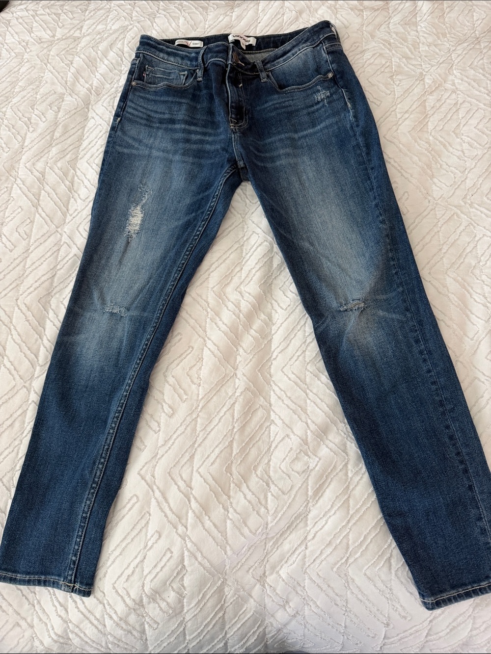 Vigoss Dark Blue Straight-Leg Jeans with Faded Detail